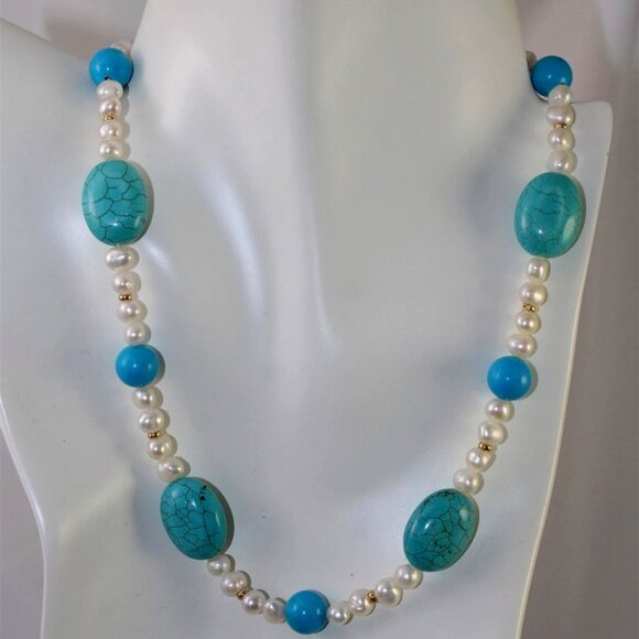 Vintage Zoë B. Turquoise Bead & Pearl 16" Necklace with 14K Gold Lobster Clasp - Picture 1 of 6